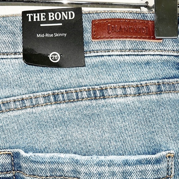 Blank NYC The Bond Mid Rise Skinny Distressed Jeans NEW - Picture 9 of 14